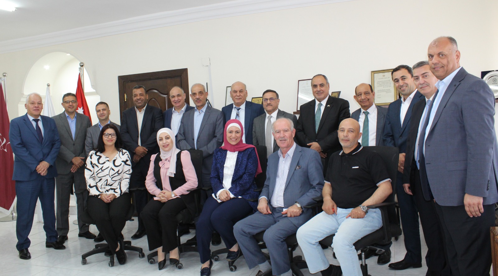 صندوق استثمار أموال الضمان يلتقي الاتحاد العام لنقابات عمال الأردن